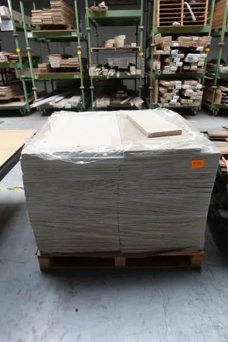 Pallet brandwerende isolerende plaat – kavel bij Openbare Verkopen, Ouwegem