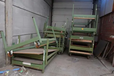 15x Verrijdbare metalen houder – kavel bij Openbare Verkopen, Ouwegem