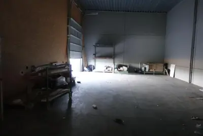 Inhoud magazijn – kavel bij Openbare Verkopen, Ouwegem