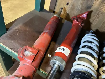 Schokdempers – kavel bij Hammertime