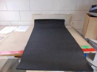 Universele vloermat 60 x 120 cm – kavel bij GSD Auctions, Zoeterwoude