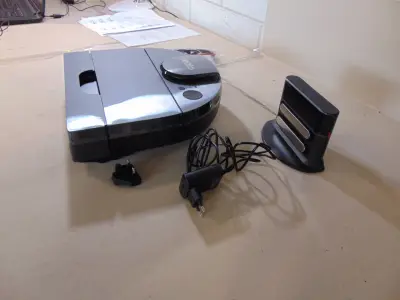 Neato D10 Intelligente Robotstofzuiger – kavel bij GSD Auctions, Zoeterwoude
