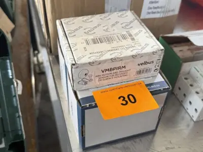 Diverse Velbus Motion sensor – kavel bij Openbare Verkopen, Vichte