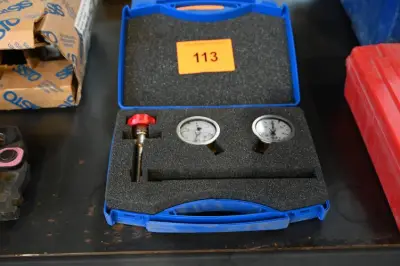 Manometer – kavel bij Openbare Verkopen, Vichte