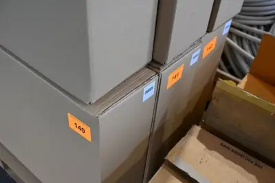 Dubbele rvs wasbak – kavel bij Openbare Verkopen, Vichte