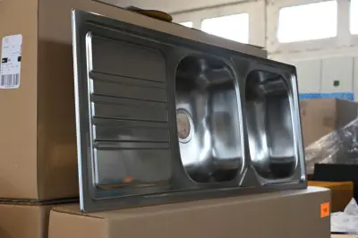 Dubbele rvs wasbak – kavel bij Openbare Verkopen, Vichte
