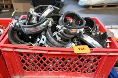 3x bak diverse beugels – kavel bij Openbare Verkopen, Vichte
