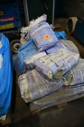 Pallet niet-krimpend voegsel – kavel bij Openbare Verkopen, Vichte