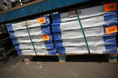 2x radiator – kavel bij Openbare Verkopen, Vichte
