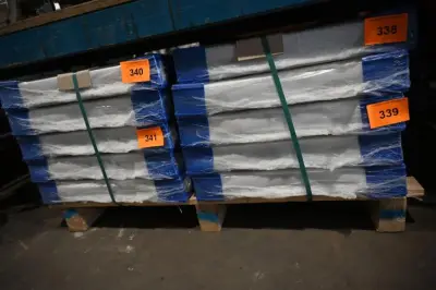 2x radiator – kavel bij Openbare Verkopen, Vichte