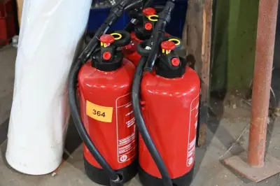 3x brandblusser – kavel bij Openbare Verkopen, Vichte
