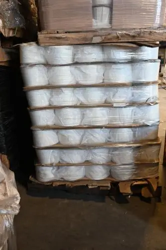 Pallet garen – kavel bij Openbare Verkopen, Vichte