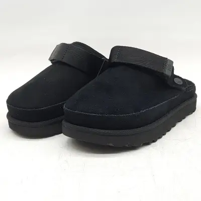3x Paar schoenen, maat 37, UGG, 1138252 – kavel bij Domeinen Roerende Zaken, Groningen