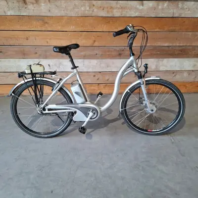 Elektrische damesfiets, Flyer, C5, Grijs / Chroom – kavel bij Onlineveilingmeester, Heerenveen