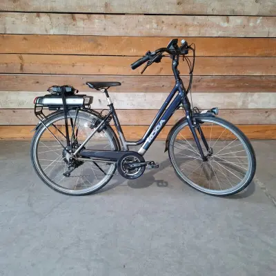Elektrische damesfiets, Koga, E-Deluxe, Blauw – kavel bij Onlineveilingmeester, Heerenveen