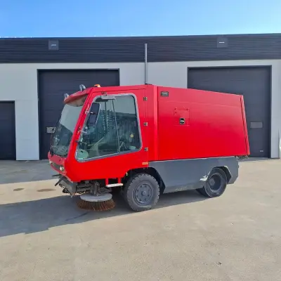 Veegmachine, Tennant, A85, 2011 – kavel bij Onlineveilingmeester, Heerenveen