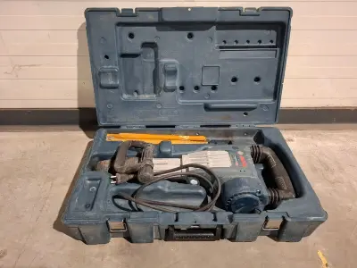 Breekhamer 11kg SDS-Max 230V ~ Bosch, GSH 11 VC, bouwjaar 2021 – kavel bij Onlineveilingmeester, Heerenveen
