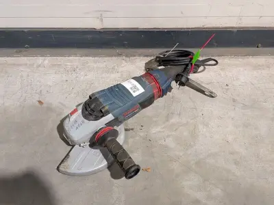 Haakse slijper 230mm 230V ~ Bosch, GWS 22-230 LVI, bouwjaar 2020 – kavel bij Onlineveilingmeester, Heerenveen