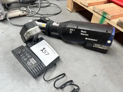 Accu Persmachine Geberit Mepla Mapress – kavel bij Hammertime