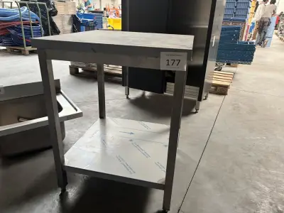 Rvs Werktafel 80x70cm – kavel bij Hammertime