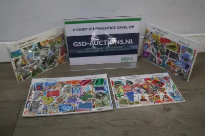 Postzegelverzamelingen Nederland in plastic hoes – kavel bij GSD Auctions, Zoeterwoude