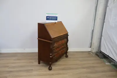 Klassieke Wortelnotenhouden Secretaire – kavel bij GSD Auctions, Zoeterwoude