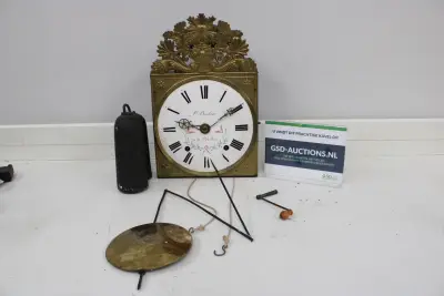 Antieke Franse Messing Comtoise Klok – kavel bij GSD Auctions, Zoeterwoude