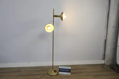 Vintage staande lamp met twee kapjes – kavel bij GSD Auctions, Zoeterwoude