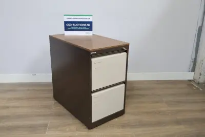 Metalen ladeblok met houten bovenblad – kavel bij GSD Auctions, Zoeterwoude