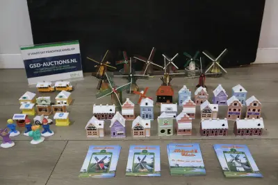 Diverse Hollands Glorie molens en huisjes miniatuur set – kavel bij GSD Auctions, Zoeterwoude