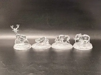 Vierdelige set dierensculpturen in gegoten kristal, stijl Cristal d'Arques – kavel bij De Kringwinkel, Gent