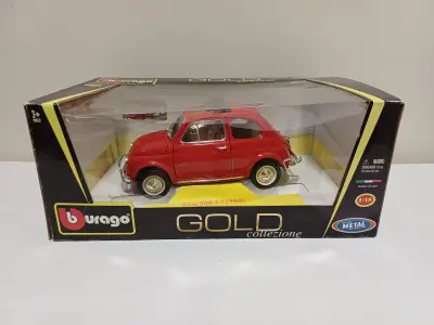 Bburago modelauto Fiat 500L – kavel bij De Kringwinkel, Geraardsbergen