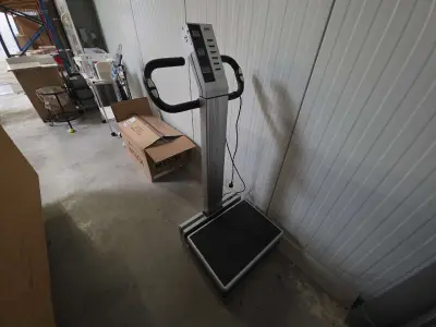 Body vibration machine OTO BODYCARE FLABELOS – kavel bij Auctim, Tessenderlo- Ham