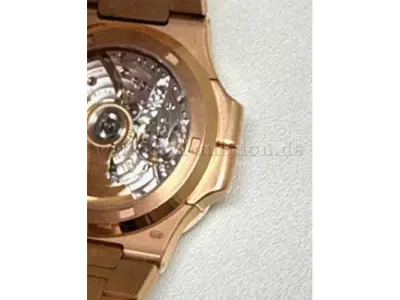 1 Herren Armbanduhr der Marke PATEK PHILIPPE, Model Nautilus Flyback – foto 2 – kavel bij Zoll-Auktion, Köln