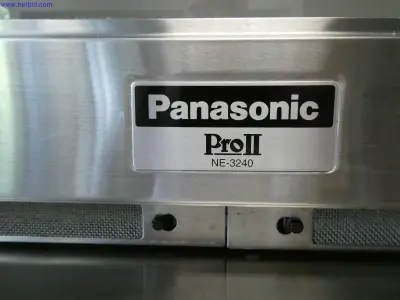 Commercial Microwave Oven Panasonic NE-3240 – kavel bij NetBid, Tettnang