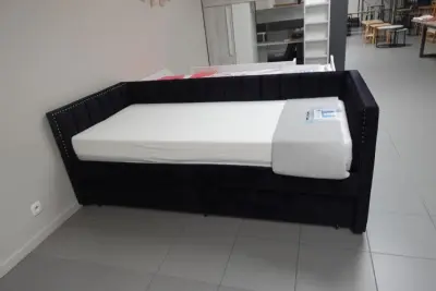 Kajuitbed auckland – kavel bij Openbare Verkopen, Waregem