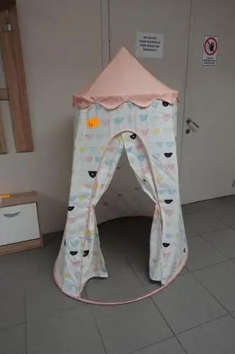 Kinderspeeltent – kavel bij Openbare Verkopen, Waregem