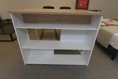 Bartafel / keukeneiland Slam – kavel bij Openbare Verkopen, Waregem