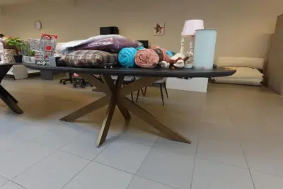 Ovalen eettafel Bony – kavel bij Openbare Verkopen, Waregem