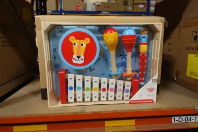 16x Musical instrument Tooky toy – kavel bij Openbare Verkopen, Waregem