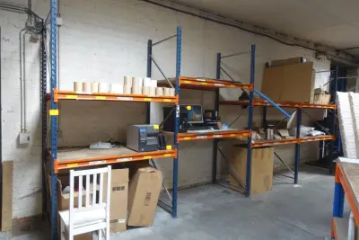 4x Metalen rek – kavel bij Openbare Verkopen, Waregem