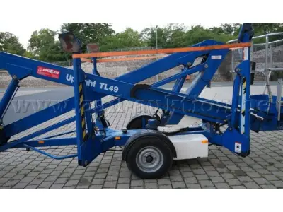 1 UpRight Anhänger Gelenk Teleskop Arbeitsbühne - defekt – kavel bij Zoll-Auktion, Nürnberg