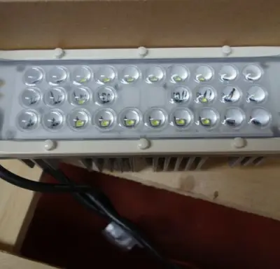 Osram HPML-CCW4F-765 (4 st) – kavel bij Belga Veilingen, Consumentengoederen I • Landen