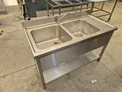 rvs dubbele wasbak spoeltafel 140x70x100cm – kavel bij Veilingwinnaar