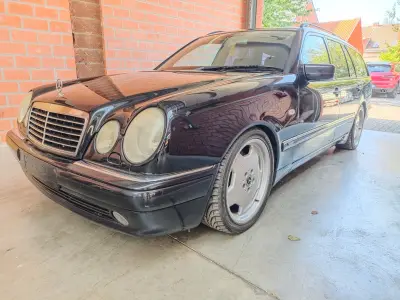 Mercedes Benz E55 AMG V8 1998 – kavel bij Auctionline, Turnhout