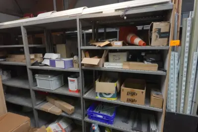Inhoud rek – kavel bij Openbare Verkopen, Deerlijk