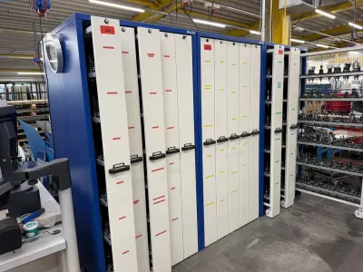 3 Tool Holder Storage Cabinets Apfel – kavel bij NetBid, Radolfzell am Bodensee