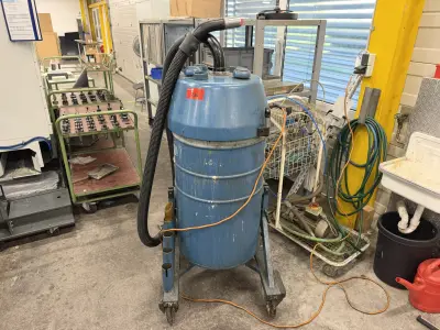 Wet/Dry Vacuum Cleaner Ringler – kavel bij NetBid, Radolfzell am Bodensee