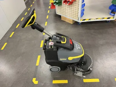 Scrubber-dryer Kärcher BD38/12C – kavel bij NetBid, Radolfzell am Bodensee