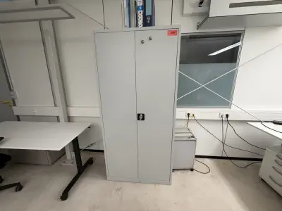 3 Metal cabinets Delta-V – kavel bij NetBid, Radolfzell am Bodensee